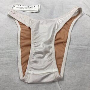 Zuliana Size Medium White Vintage Dead Stock Bikini Bottom. New With Tags.